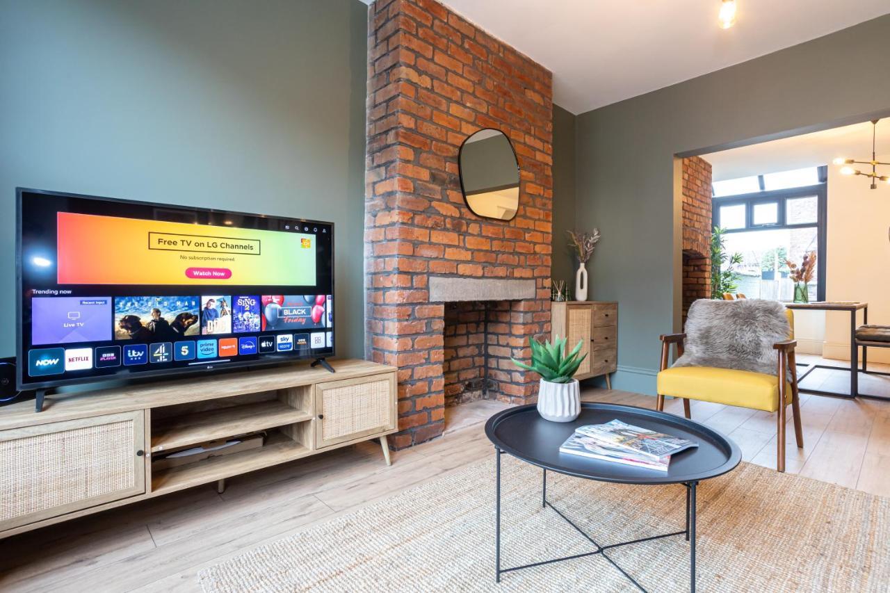 Stunning Scandi 3 Bed House In Manchester-Parking Villa Ngoại thất bức ảnh