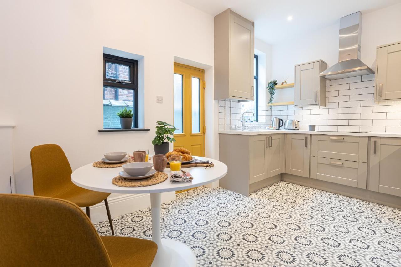 Stunning Scandi 3 Bed House In Manchester-Parking Villa Ngoại thất bức ảnh