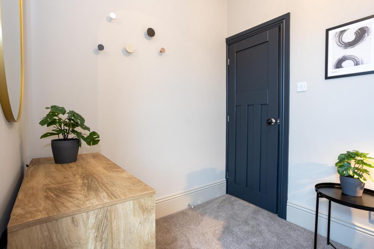 Stunning Scandi 3 Bed House In Manchester-Parking Villa Ngoại thất bức ảnh